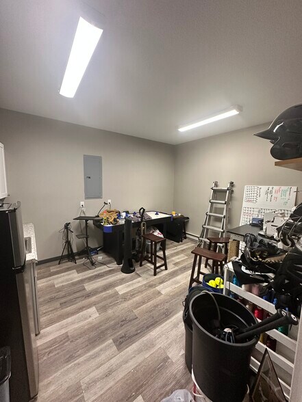 1629 Beach St, Fort Wayne, IN à louer - Photo du bâtiment - Image 2 de 4