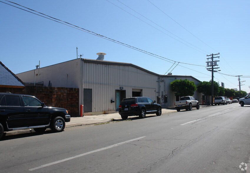 3320-3342 Kurtz St, San Diego, CA à louer - Photo du bâtiment - Image 2 de 4