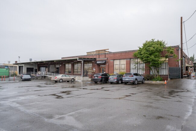 More details for 5015-5025 Colorado Ave S, Seattle, WA - Multiple Space Uses for Lease