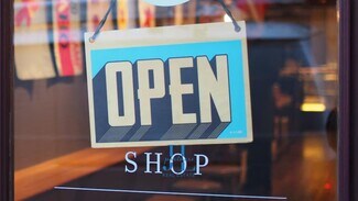 Plus de détails pour Commerce de détail à louer