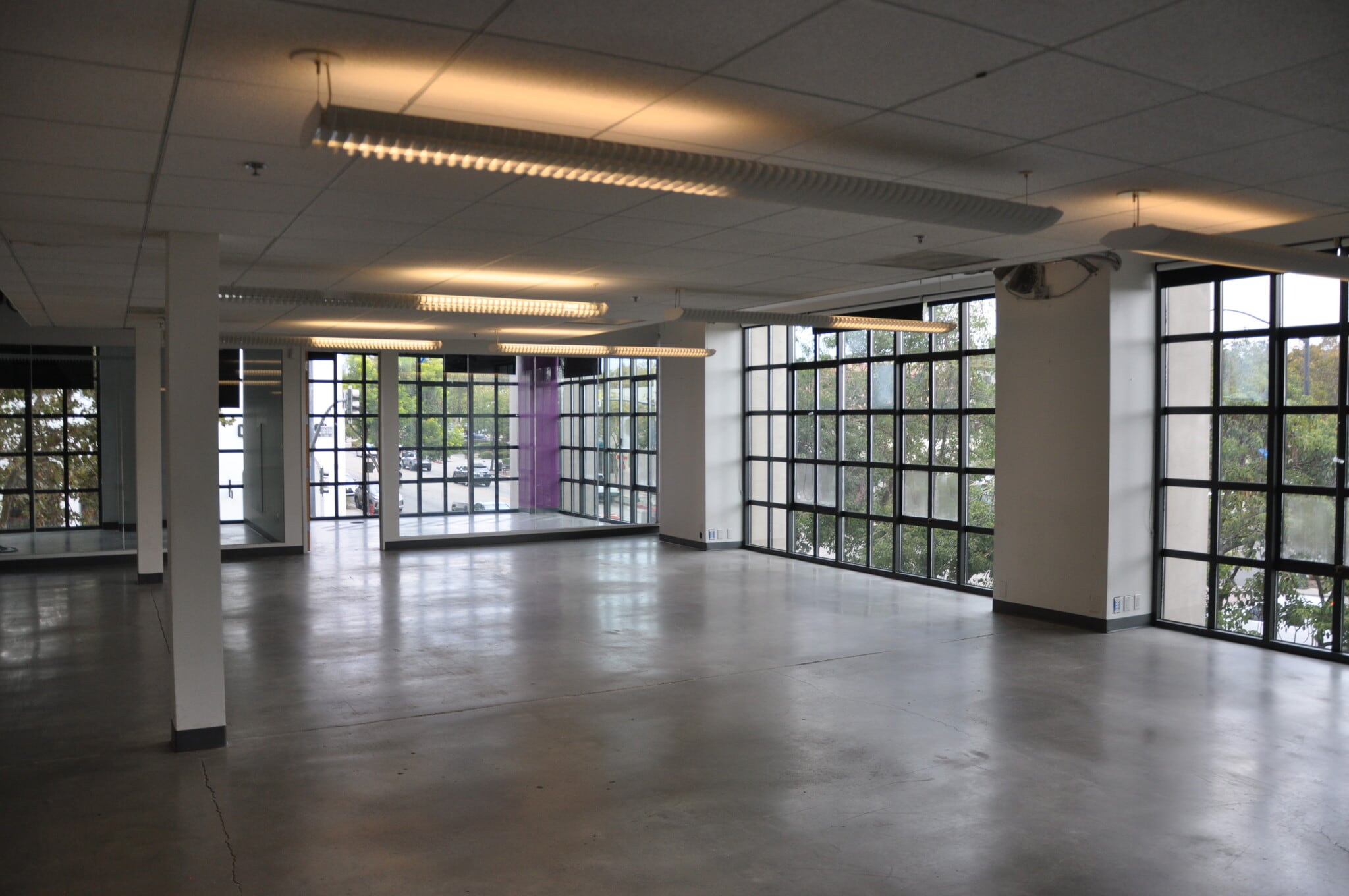 Indian Hill Blvd, Claremont, CA à louer Photo intérieure- Image 1 de 3