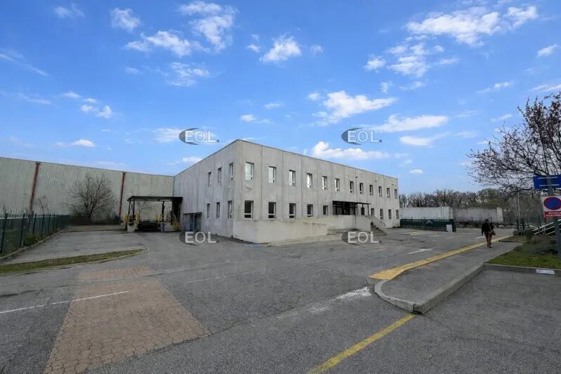 Industrial in Vitrolles for sale - Building Photo - Image 1 of 4