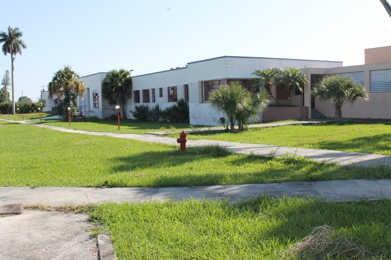 1201 S Main St, Belle Glade, FL for sale - Building Photo - Image 3 of 10