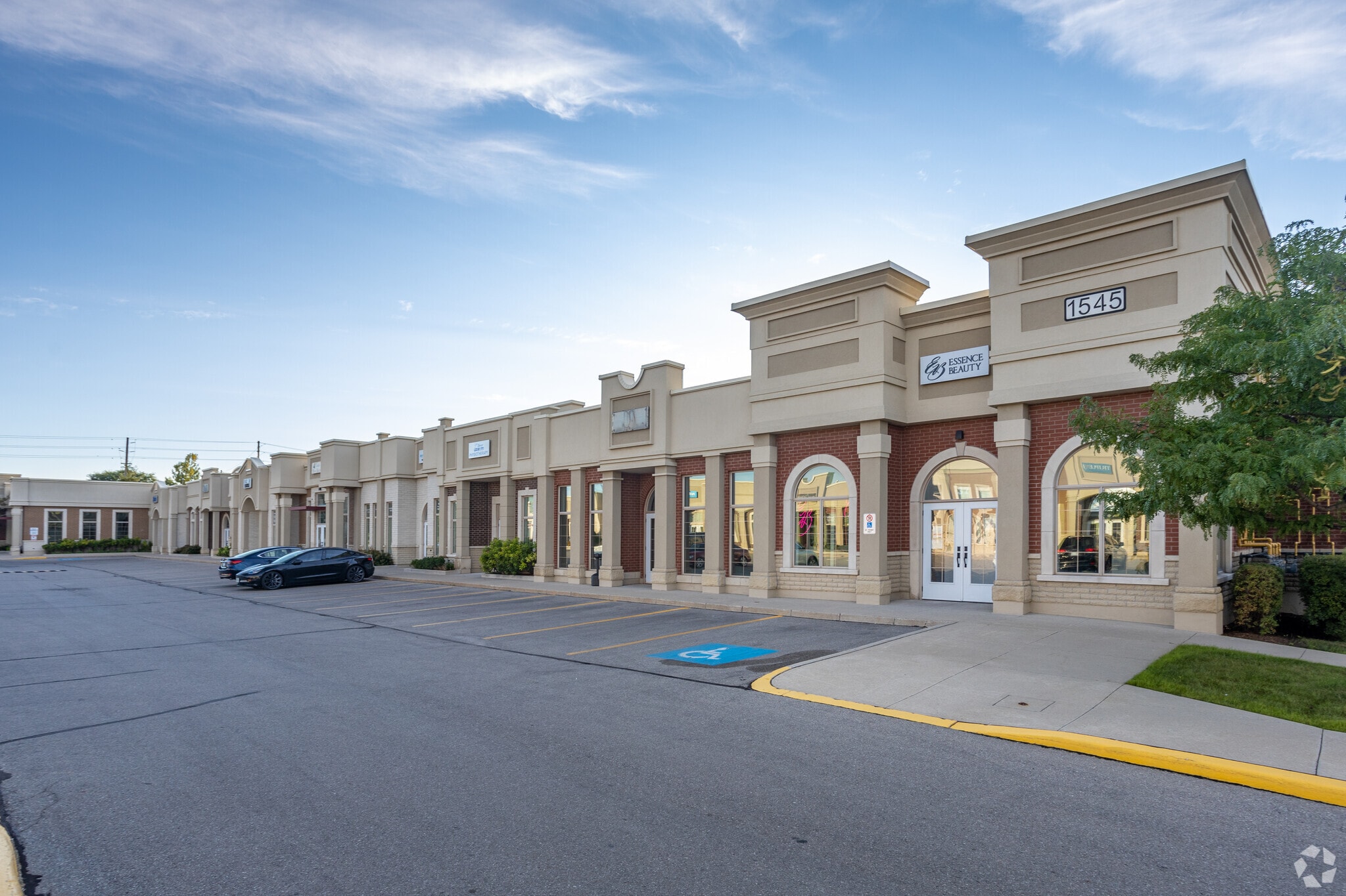 1545 Cornwall Rd, Oakville, ON for sale Primary Photo- Image 1 of 1