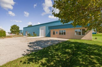 Plus de détails pour 6325 7th Street Ct SW, Cedar Rapids, IA - Industriel à louer