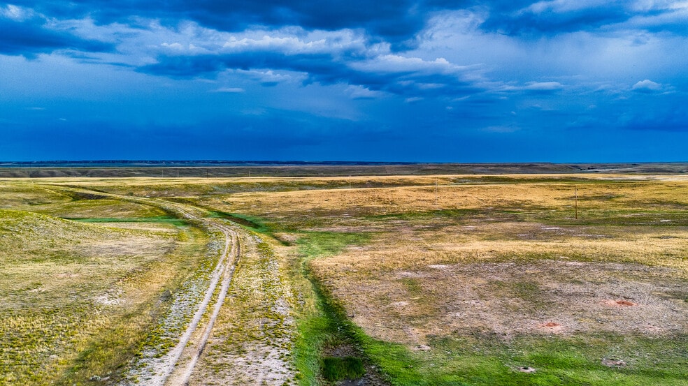 39 Antelope Creek Road, Wheatland, WY for lease - Building Photo - Image 2 of 37