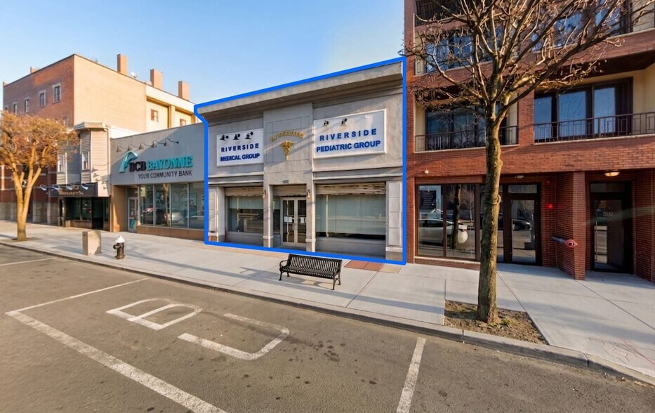 504 - 506 Broadway, Bayonne, NJ à louer - Photo du bâtiment - Image 1 de 1