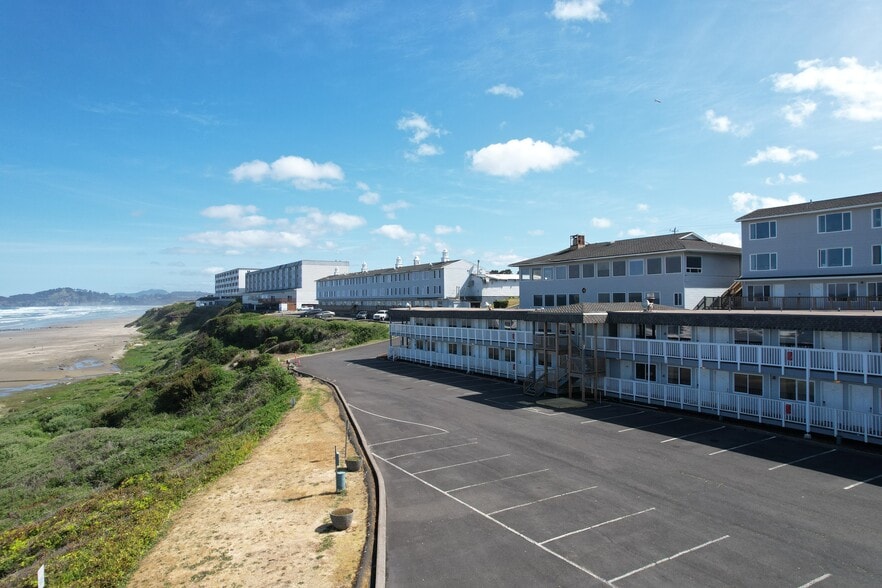 536-614 SW Elizabeth St, Newport, OR for sale - Building Photo - Image 1 of 17