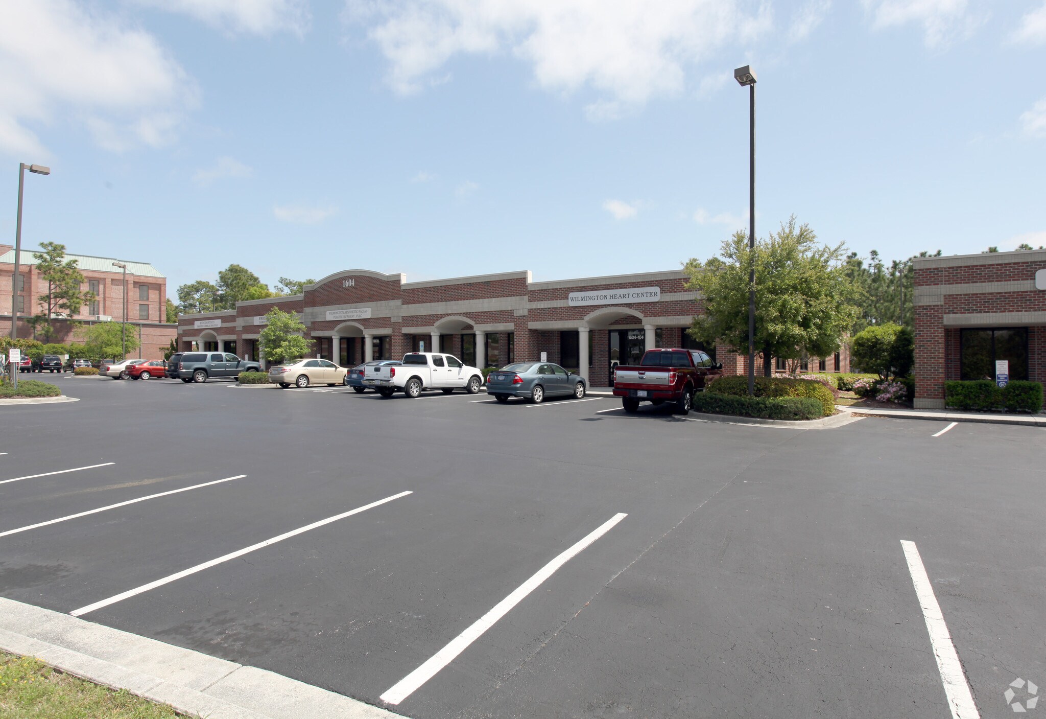 1604 Physicians Dr, Wilmington, NC for sale Primary Photo- Image 1 of 4