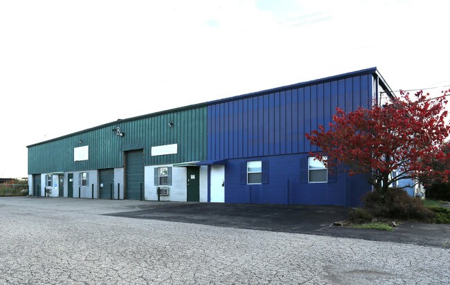 More details for 2300 E Kemper Rd, Cincinnati, OH - Industrial for Lease