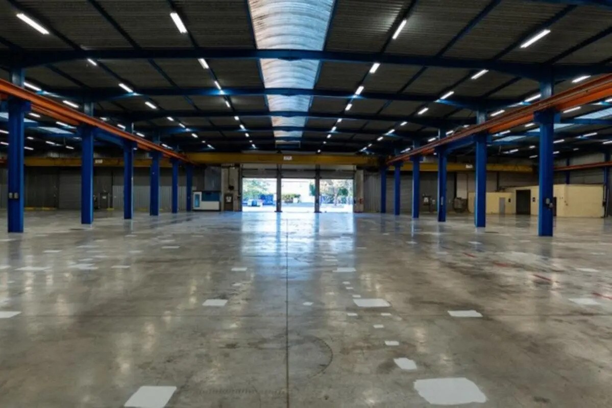 Office in Gonesse for lease Interior Photo- Image 1 of 8