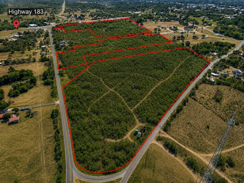 TBD HACKBERRY St, Luling, TX à vendre - Photo du bâtiment - Image 1 de 15