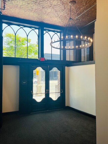 3638 University Ave, Riverside, CA for lease - Lobby - Image 2 of 17