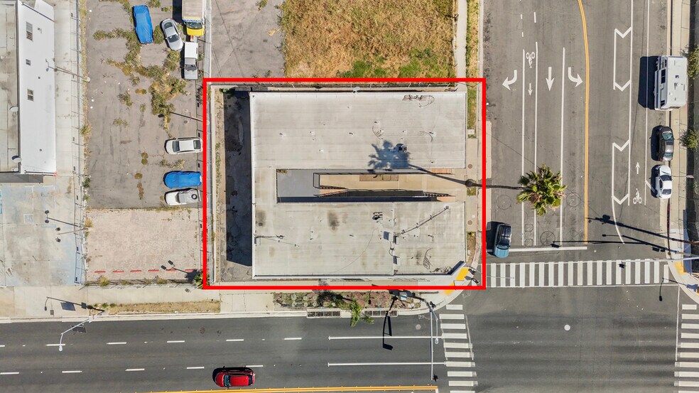 1401 Pacific Coast Hwy, Harbor City, CA à vendre - Photo du bâtiment - Image 3 de 26