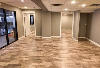 230 S Phillips Ave, Sioux Falls, SD à louer Photo intérieure- Image 2 de 8