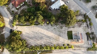 Plus de détails pour 106309 Overseas Hwy, Key Largo, FL - Bureau à louer