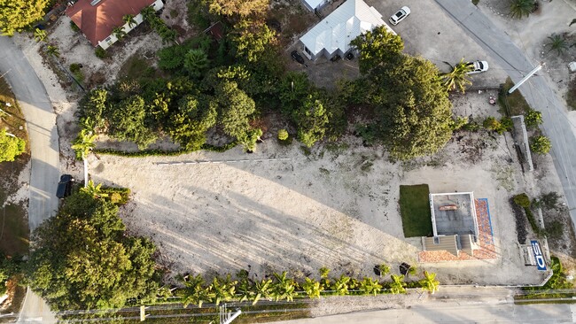 More details for 106309 Overseas Hwy, Key Largo, FL - Office for Lease