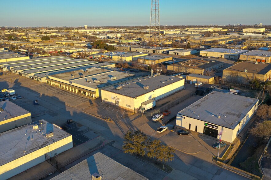 3609 Dividend Dr, Garland, TX à louer - Photo du bâtiment - Image 2 de 4