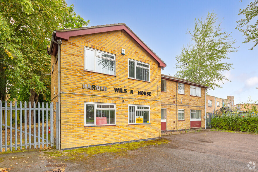 23 Barratt Ln, Nottingham for sale - Building Photo - Image 2 of 6