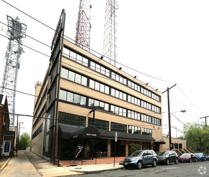 4001 Brandywine St NW, Washington, DC for lease - Building Photo - Image 1 of 6