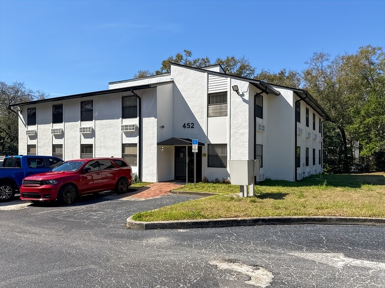 452 Osceola St, Altamonte Springs, FL à louer - Photo du bâtiment - Image 3 de 12