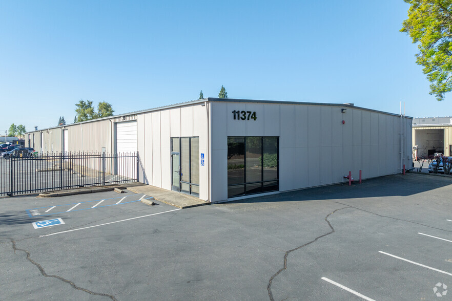 11374 Amalgam Way, Rancho Cordova, CA for lease - Primary Photo - Image 1 of 9