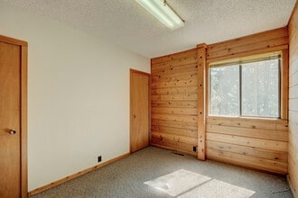 916 Southwood Blvd, Incline Village, NV for lease Interior Photo- Image 1 of 1