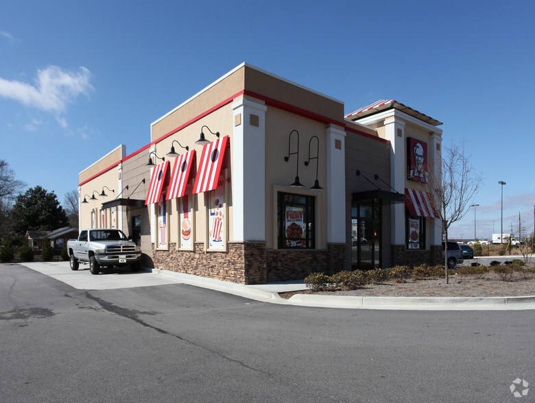 4065 Us-78 Hwy, Loganville, GA for lease - Primary Photo - Image 1 of 3