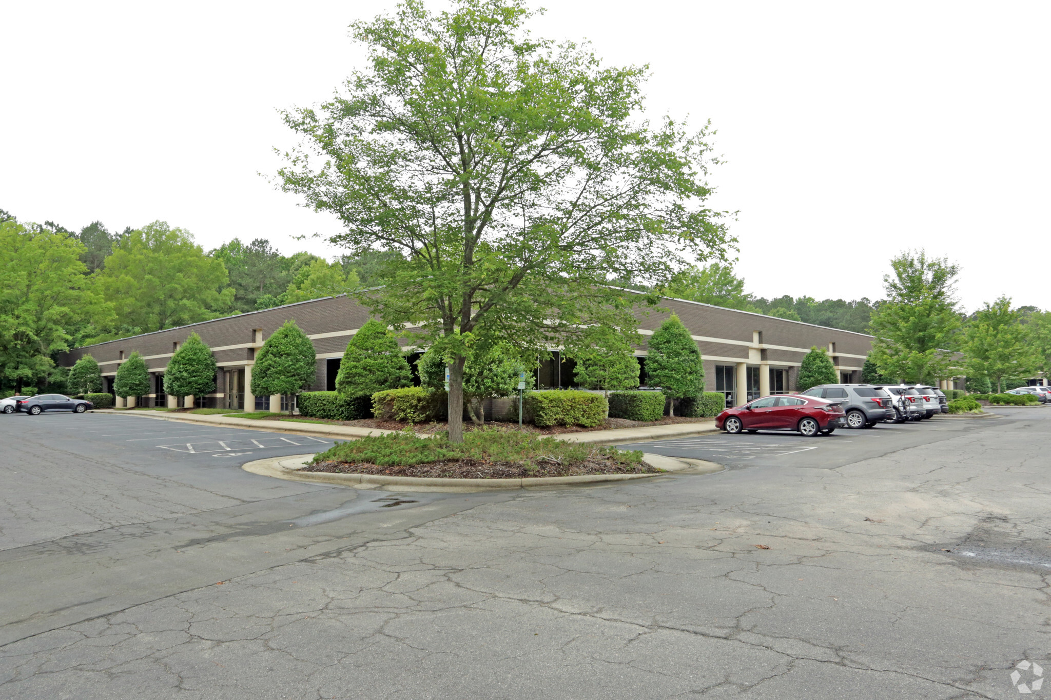 2500 Gateway Centre Blvd, Morrisville, NC for lease Building Photo- Image 1 of 17