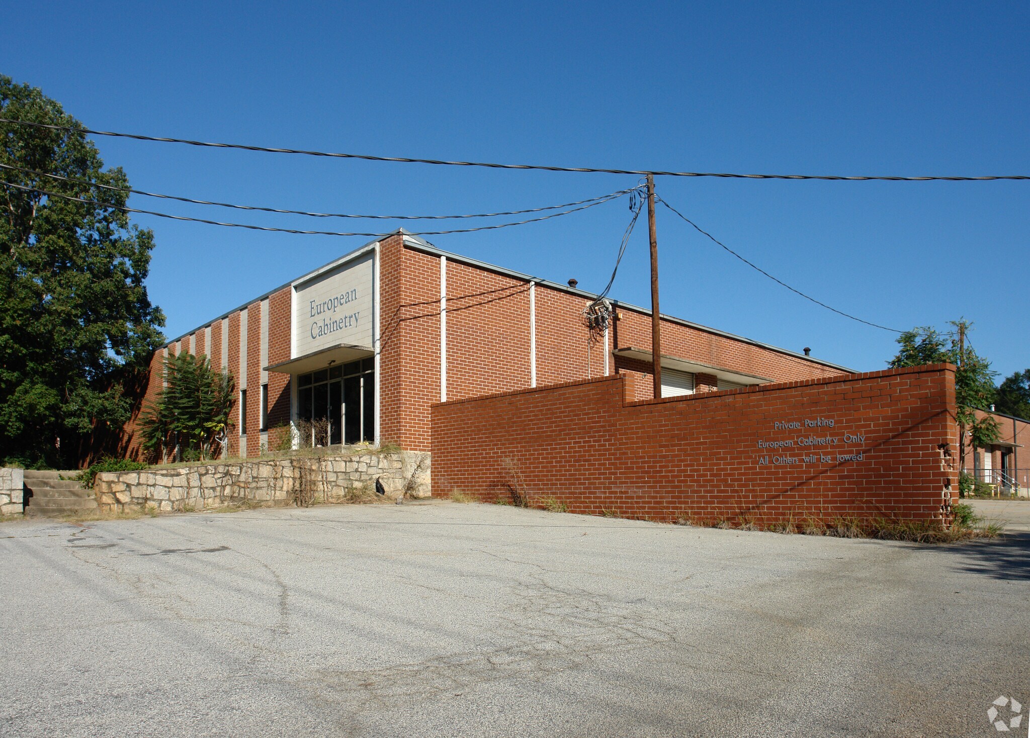 5094 Minola Dr, Lithonia, GA for lease Primary Photo- Image 1 of 4