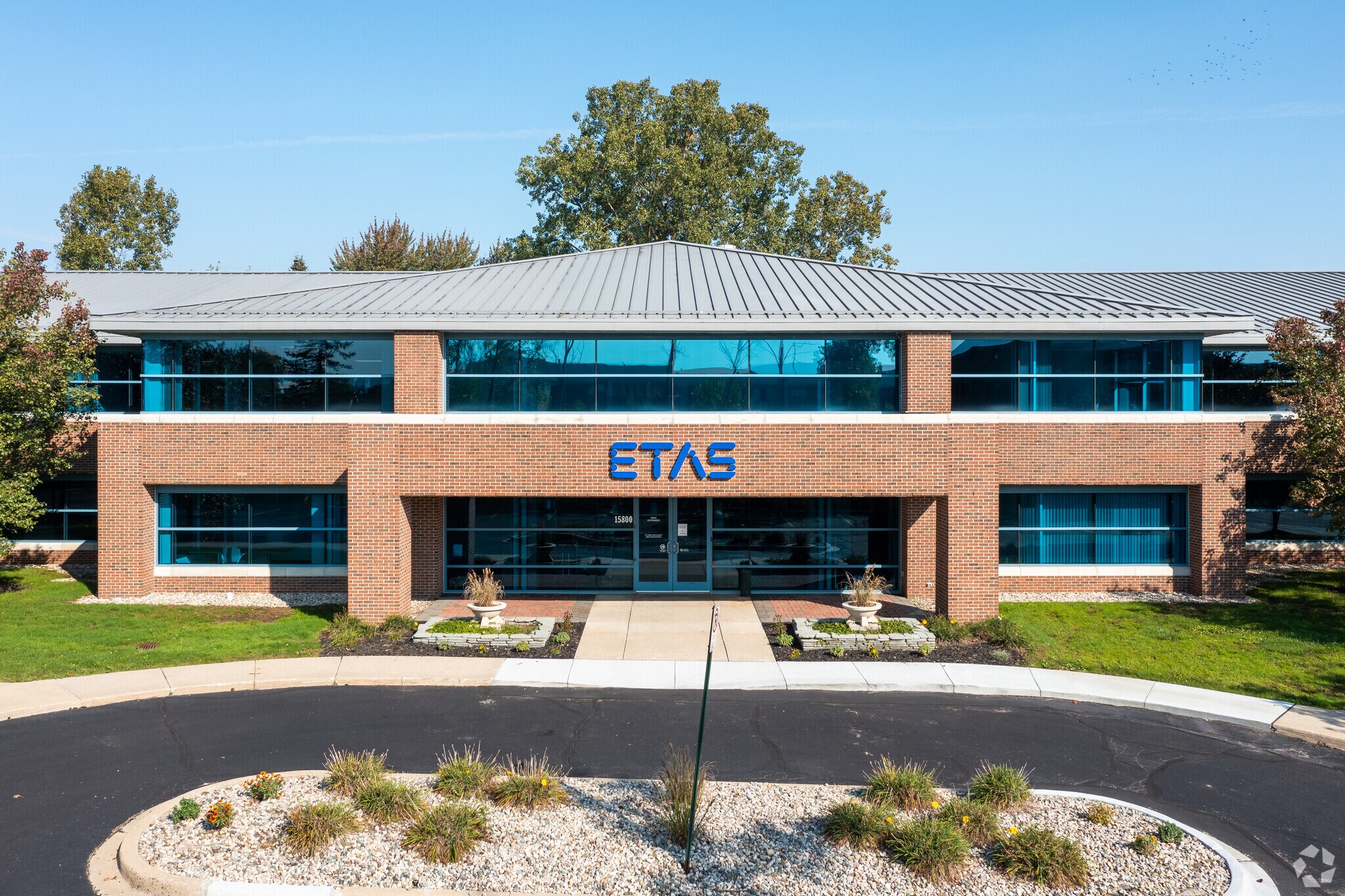 15800 N Haggerty Rd, Plymouth, MI for lease Building Photo- Image 1 of 8