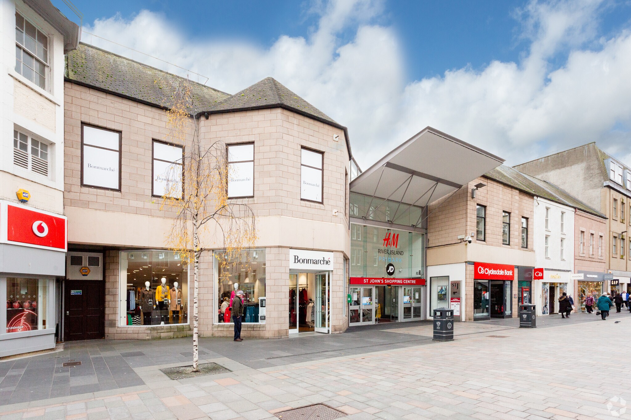 St Johns Sq, Perth à louer Photo du bâtiment- Image 1 de 9