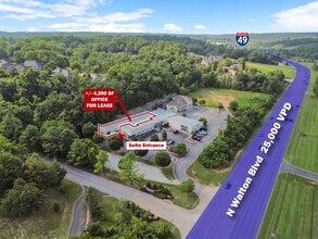 2601 N Walton Blvd, Bentonville, AR à louer Photo intérieure- Image 2 de 26