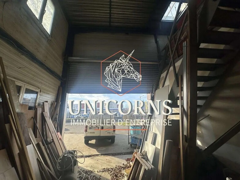 Retail in Toulouse for lease - Interior Photo - Image 3 of 5