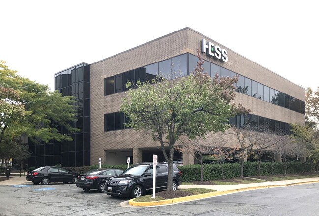 Plus de détails pour 804 W Diamond Ave, Gaithersburg, MD - Commerce de détail à louer