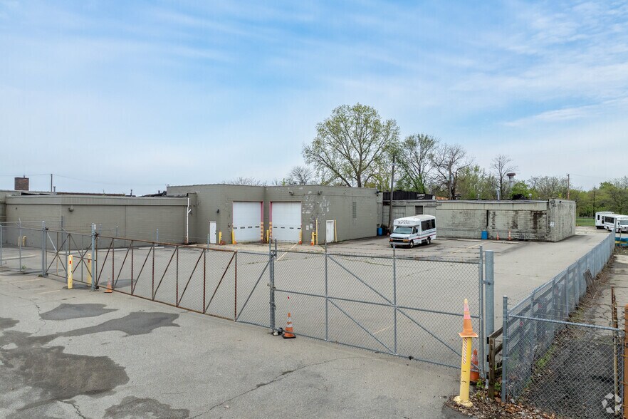 401 Saint Jean St, Detroit, MI à vendre - Photo du bâtiment - Image 3 de 9