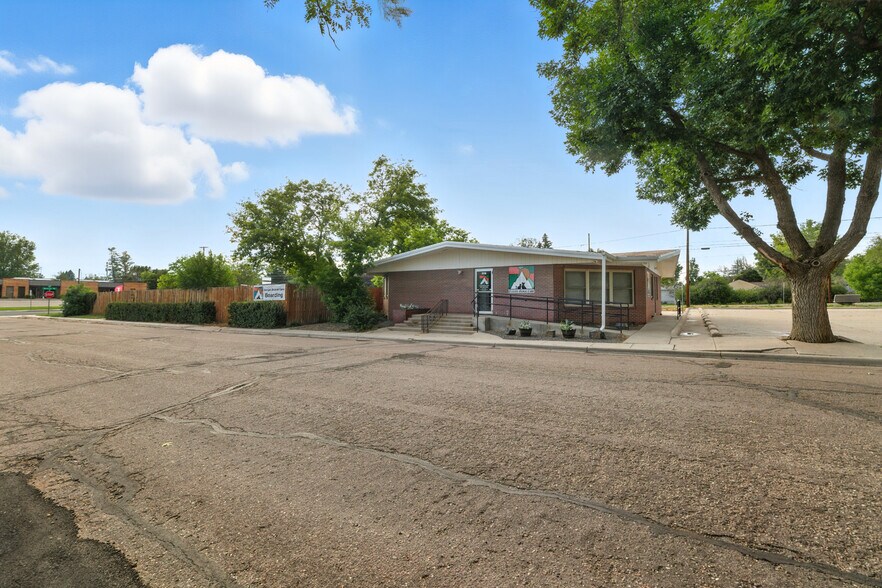 3116 Acacia Dr, Cheyenne, WY à vendre - Photo du bâtiment - Image 3 de 4