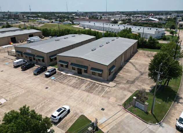 1430 Vanderwilt Ln, Katy, TX à louer - Photo du bâtiment - Image 2 de 7