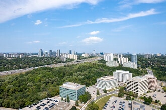 180 Duncan Mill Rd, Toronto, ON - AERIAL  map view