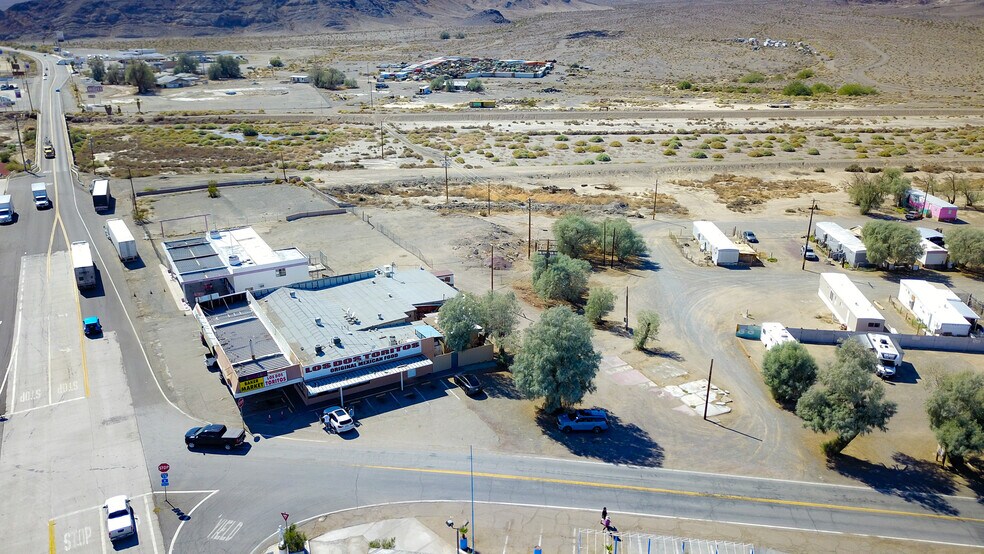 72074 Baker blvd, Baker, CA à vendre - Photo du bâtiment - Image 3 de 21