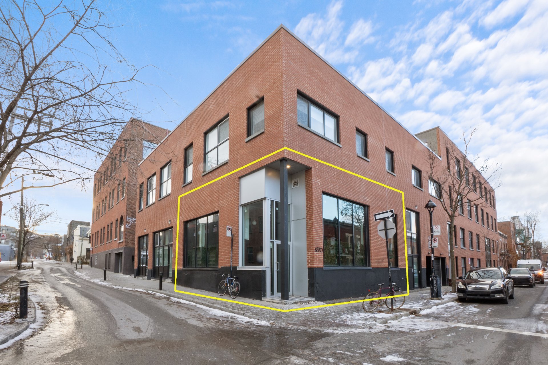 4350 Av De L'hôtel-De-Ville, Montréal, QC for lease Building Photo- Image 1 of 3