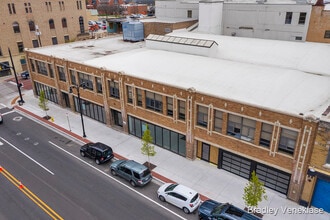 200 S Division Ave, Grand Rapids, MI for lease Building Photo- Image 2 of 9