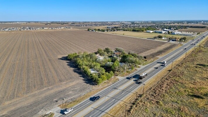 3465 TX-46 Hwy, Seguin, TX à vendre Photo principale- Image 1 de 9