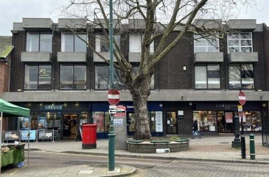 81-87 High St, Rayleigh à vendre Photo du bâtiment- Image 1 de 1