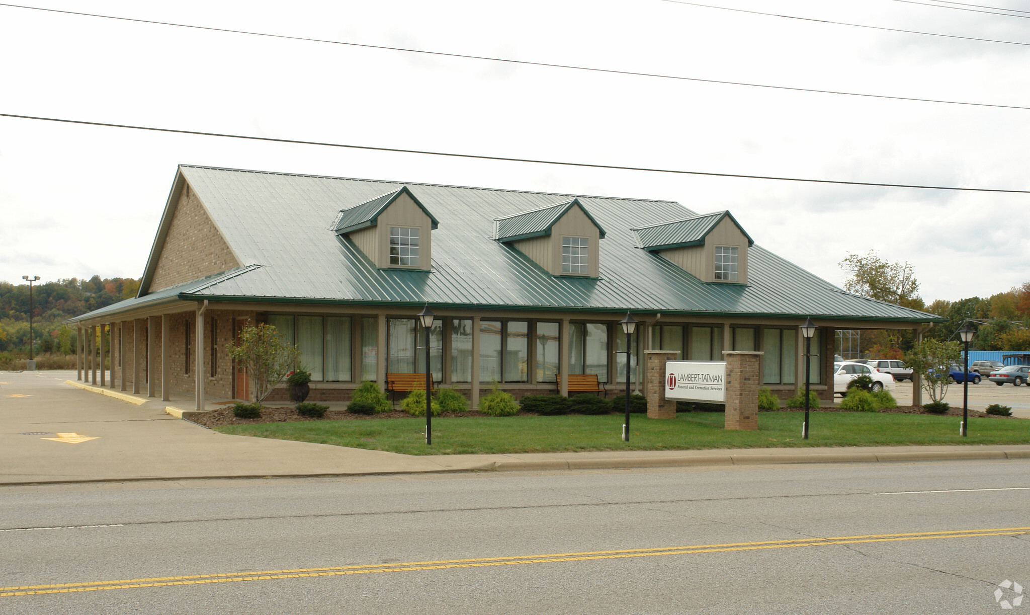 1305 Washington Blvd, Belpre, OH à vendre Photo principale- Image 1 de 1