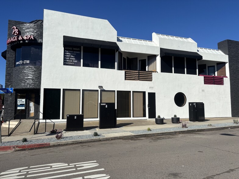2280 Garnet Ave, San Diego, CA à louer - Photo du bâtiment - Image 1 de 4