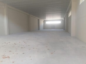 Industriel dans Amposta, Tarragona à louer Photo intérieure- Image 2 de 3