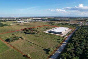 Trinity Oaks Business Park Phase II - Entrepôt