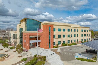 Plus de détails pour 9500 Ming Ave, Bakersfield, CA - Bureau/Commerce de détail à louer