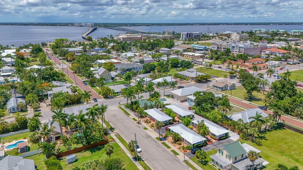 Downtown, Punta Gorda, FL à vendre - Aérien - Image 1 de 31
